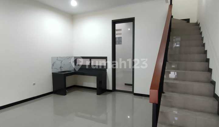 Disewakan Tki 5 Gardenville Semifurnished 2
