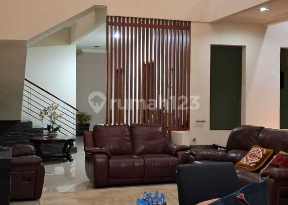 For Sale House in Elite Area in Batununggal Indah Complex, Bandung