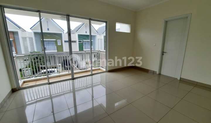 Disewakan Rumah Summarecon Cluster Amanda Premium 2