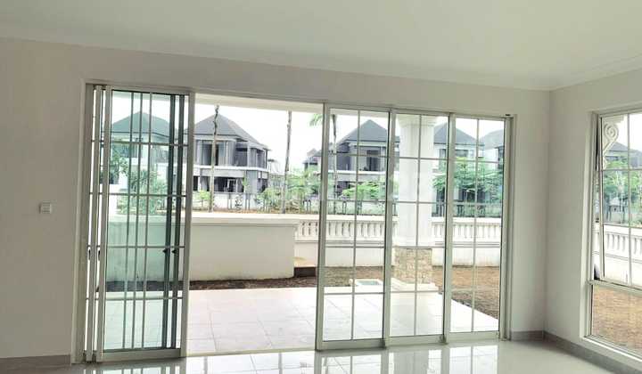 Jual Rumah Mewah View Danau Podomoropark 2