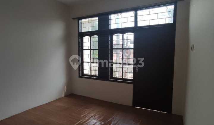 Disewakan Rumah di Tki 1 Disewakan Rumah di Tki 1