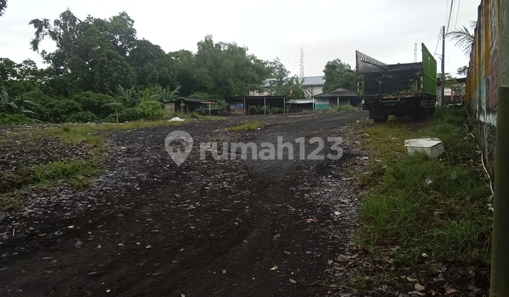 For Rent: A Plot of Land Measuring 1120 M2