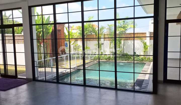 3 Bedroom Villa with Rice Field View in the Villa Area 3 Bedroom Villa with Rice Field View in the Villa Area