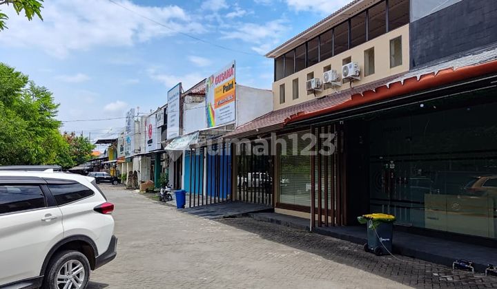 For Rent: 2-Story Shop House Near Airport, 5-Year Lease Term 1