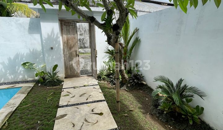 Dijual Villa 3 Bedroom Siap Negosiasi Lokasi Munggu 2
