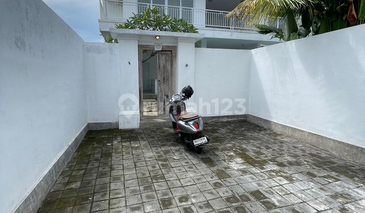 Dijual Villa 3 Bedroom Siap Negosiasi Lokasi Munggu