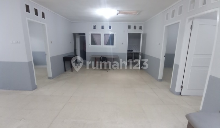 Rumah Sewa 2 ******** Siap Huni Dirawamangun Jakarta Timurr