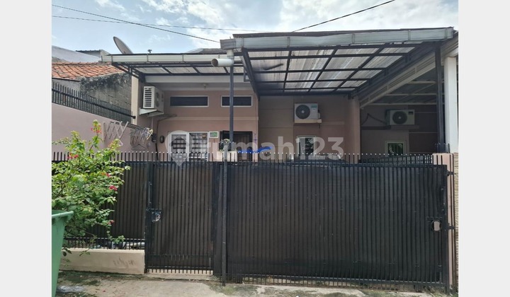 Rumah dijual Di Jatibening Selangkah Ke Galaxy dan Pintu Bekasi Rumah dijual Di Jatibening Selangkah Ke Galaxy dan Pintu Bekasi
