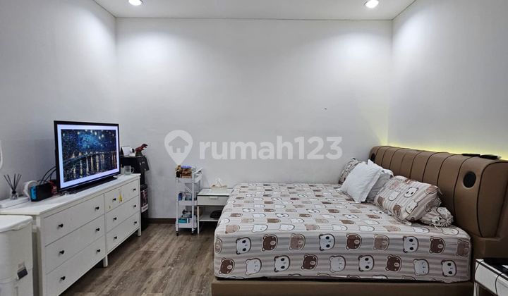 JUAL CEPAT DAN MURAH Perum Metland Menteng cluster Victoria 2