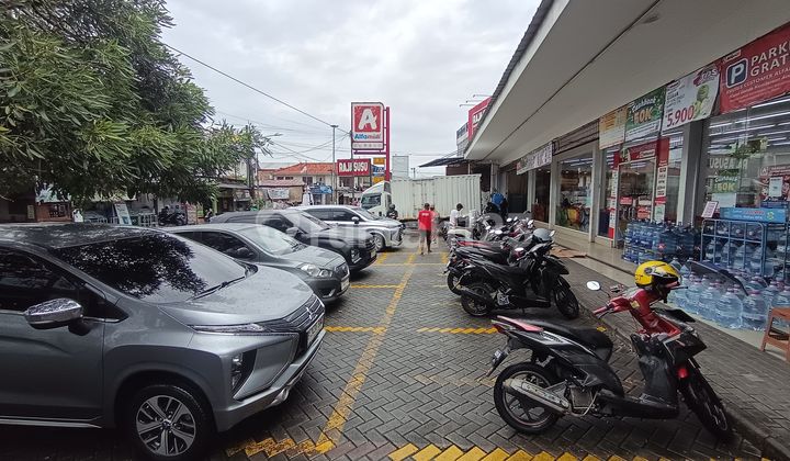 For Sale Commercial Space Formerly Alfamidi, Also Suitable for Warehouse, Agus Salim Bekasi Tinur.