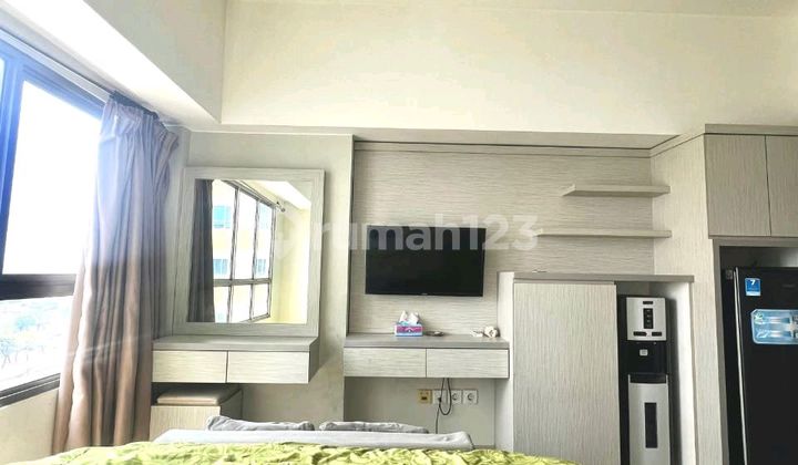 Springlake Summarecon Bekasi Apartment Full Furnish 11th Floor