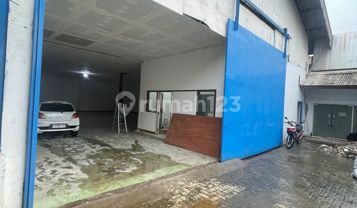 Gudang Siap Pakai Dipinggir Jalan Raya Kranji Bekasi Selatan Gudang Siap Pakai Dipinggir Jalan Raya Kranji Bekasi Selatan