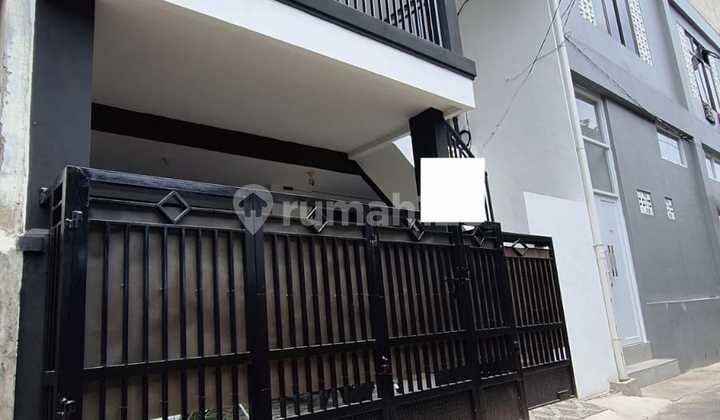 Jual CEPAT DAN MURAH rumah dan usaha kos diatasnya 2