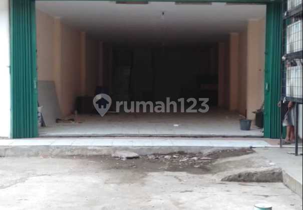 For Rent 2-Story Hook Shop at Babelan Square