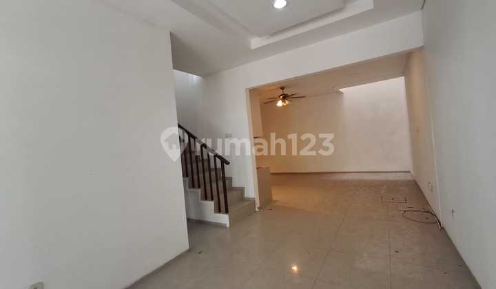 Rumah Siap Huni dan Bagus di Jual Murah di Golden City Villa Indah Permai 2