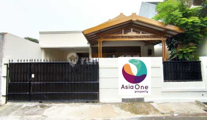Rent a Ready-to-Occupy House in Puloasem, East Jakarta