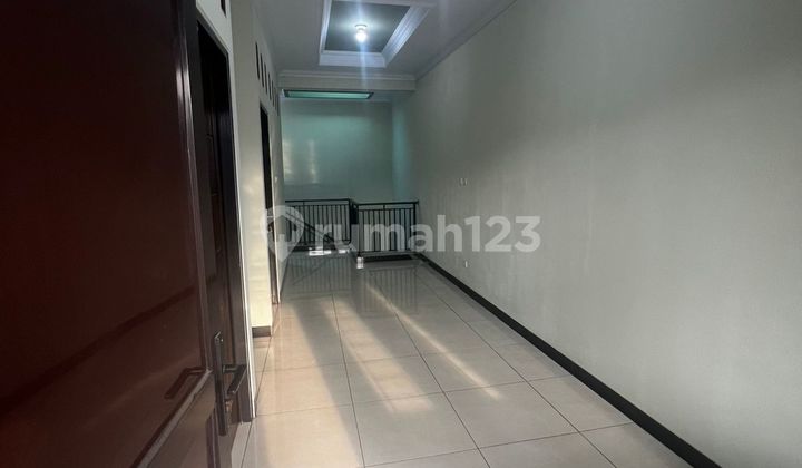 Rumah Bagus 2 Lantai di Pekayon Bekasi Selatan 3 Kamar Tidur Dekat Mal Grand Galaxy Park 2