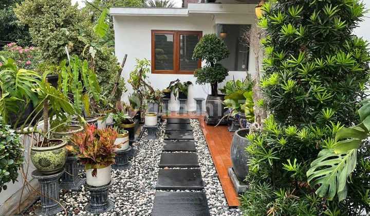 Rumah Bagus dan Mewah di Komplek Perumahan Bumi Karang Indah Lebak Bulus Jakarta Selatan 2