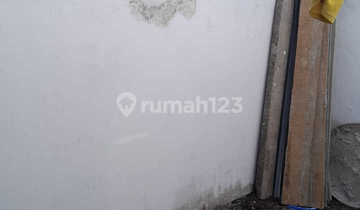 Dijual Rumah Sidoajo Kota Plafond Tinggi 4 Meter