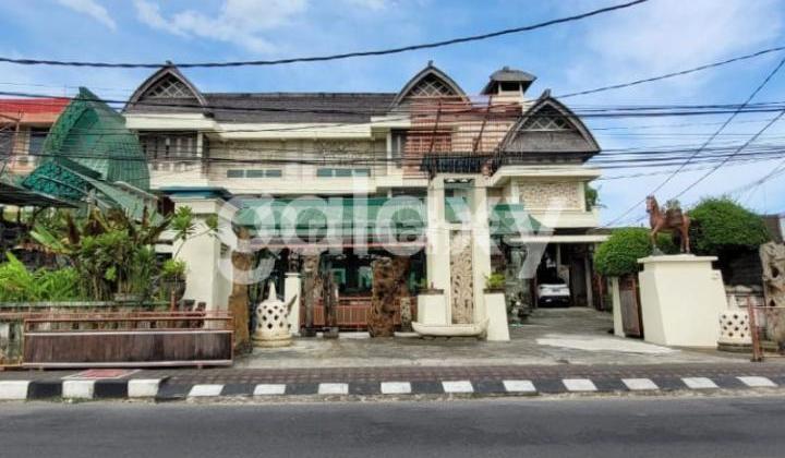 TANAH BONUS BANGUNAN GALLERY DI BATUBULAN SUKAWATI, BALI