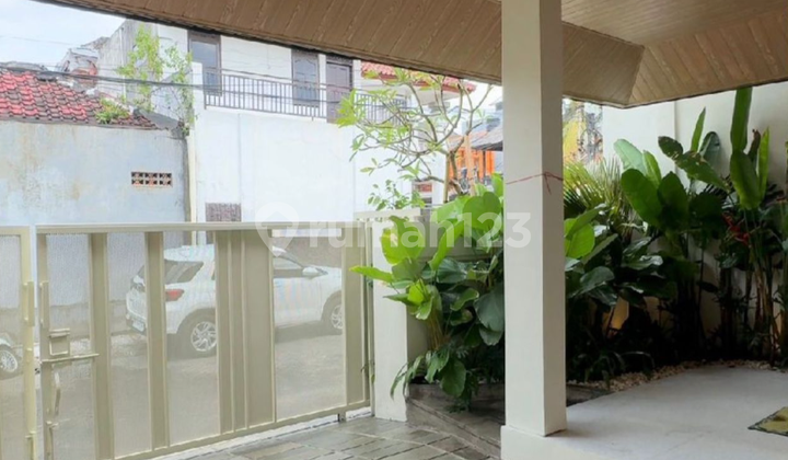 3-Story House in Merpati Puri Gading Jimbaran Badung, Bali 3-Story House in Merpati Puri Gading Jimbaran Badung, Bali