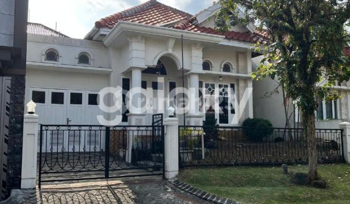 Rumah Istana Dieng Timur Bandulan Sukun Malang, Jawa Timur