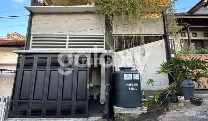 Rumah 2 Lantai di Perum Permata Ariza Jimbaran Badung, Bali