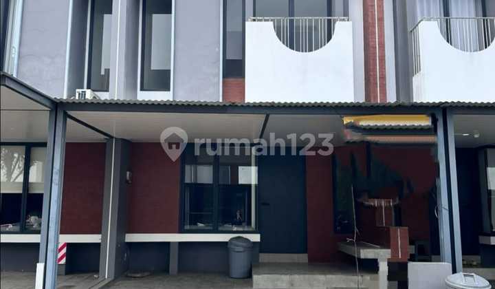 Disewakan Furnished Rumah Baru 2Lt Belum Pernah Dihuni Dekat Exit Tol Pagedangan - Bsd