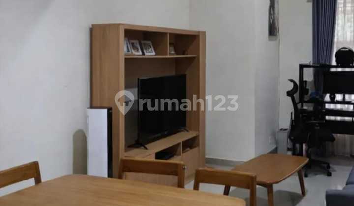 One Step to St Cisauk Station, Ready to Live Furnished 1 Man in Serpong Garden 2 2