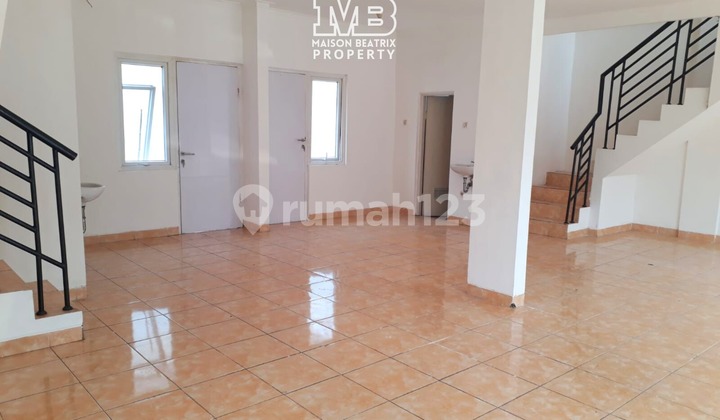 Attached Shophouse Suitable for Business Place in Golden City Sepatan, Tangerang 2