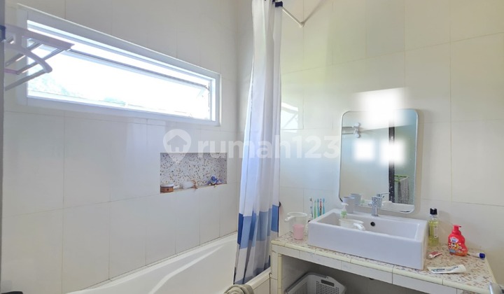 Dijual Cepat dan Murah !!! Rumah Bagus Siap Huni di Perumnas Depok - Beji Depok 2