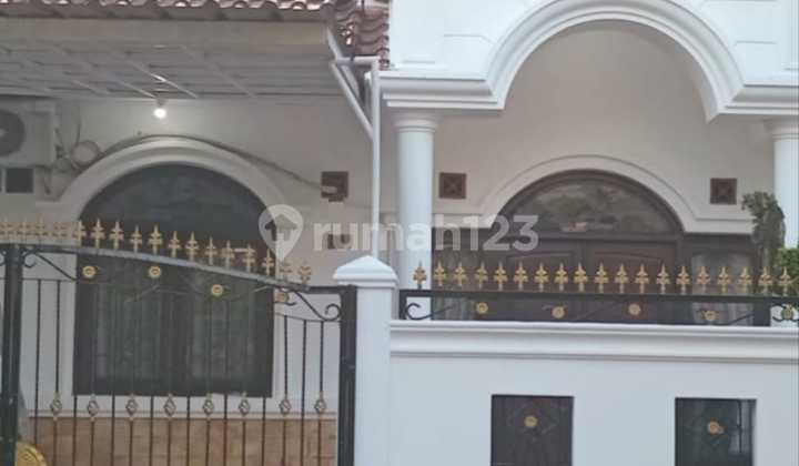Rumah Siap Huni Rapih Terawat Row Jalan Lebar di Nusa Loka BSD City