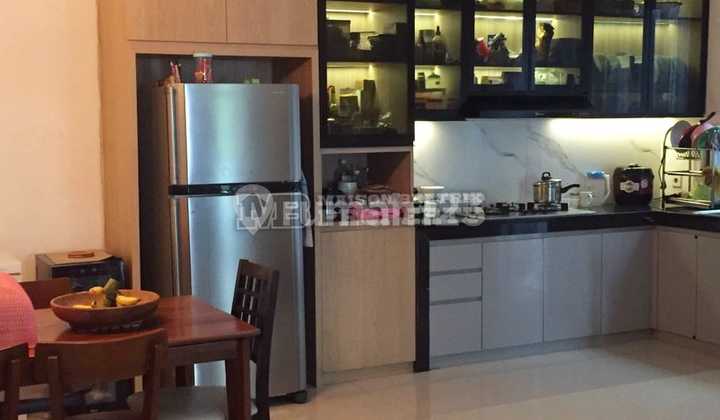 Ready-to-Occupy House with Safe, Comfortable, and Strategic Location in Sevilla, BSD City, Tangsel 2