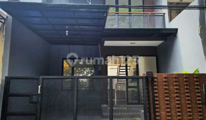 Rumah Cantik Minimalis 2Lt Siap Huni di Kencana Loka, Bsd 1