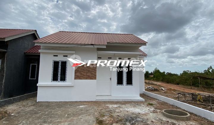 Ready to Occupied, House, 1 Story, Freehold Certificate, Near City Park, Eligible for Government Subsidy