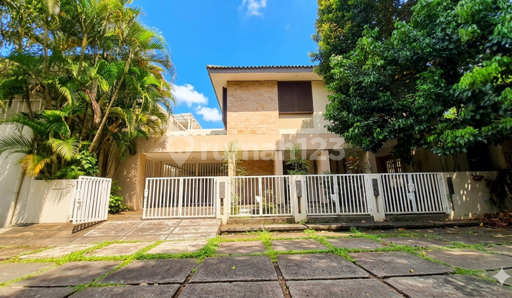 Siap Hunprime Diplomatic Residence: Luxury 4Br Villa With Private Pool In Dukuh Patra, South Jakarta
