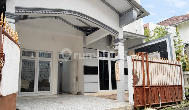 Rumah 2 Lantai Pondok Kelapa Taman Malaka - Bebas Banjir, SHM, Siap Huni, Dekat Tol, KRL, LRT & Sekolah Favorit