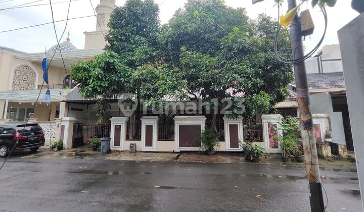 Large 8-Bedroom 2-Story House LT 273M² LB 260M² | SHM | - 4-Car Carport, Move-In Ready Near Toll Access | Suitable for Boarding House & Large Family 2