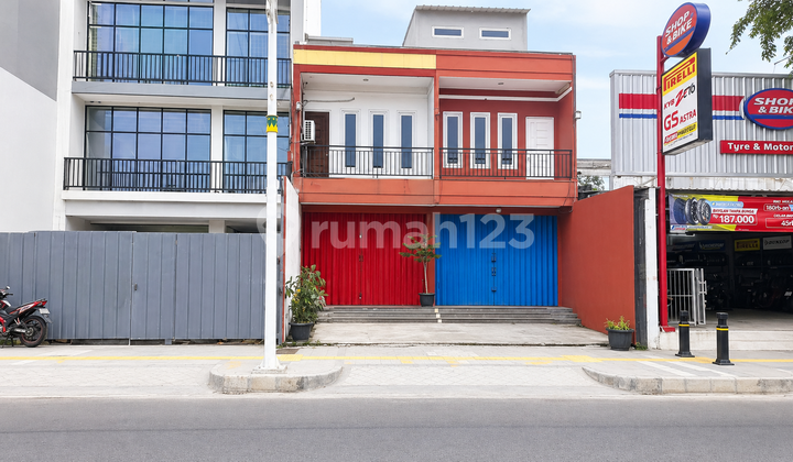 EN: New Premium Ruko for Rent on Pondok Kelapa Raya, East Jakarta, Busy Business Corridor, 2 Floors + Rooftop 1