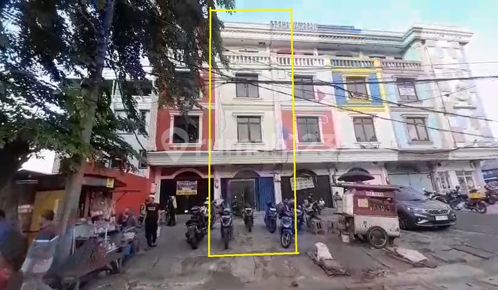 Disewakan Ruko 4,5 Lantai di Kawasan Strategis Tebet Jakarta Selatan, Bagus, Terawat, Istimewa Siap Huni, Akses, cocok untuk usaha Kuliner, Travel Umroh Haji, Event Organizer, Kantor Lembaga Keuangan / Leasing, Bank / Perbankan, Lembaga Kursus Pelatihan, 