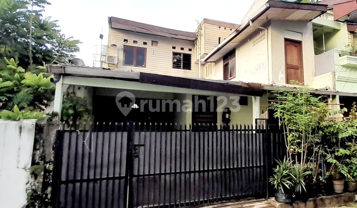 Dijual Rumah Rumah 2 Lantai Hitung Tanah di bawah Harga Pasaran di Cipinang Elok Jakarta Timur, Asri, Bagus Siap Huni, Bebas Banjir, Mudah Akses, SHM Dijual Rumah Rumah 2 Lantai Hitung Tanah di bawah Harga Pasaran di Cipinang Elok Jakarta Timur, Asri, Bagus Siap Huni, Bebas Banjir, Mudah Akses, SHM