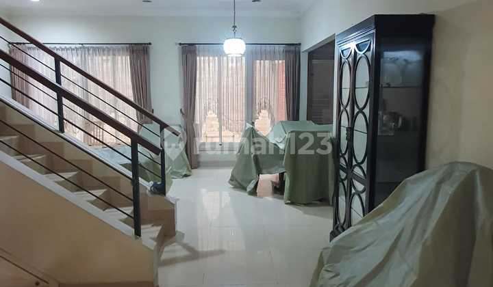 Disewakan Rumah 2 Lantai Custer Chalcedony Barat Phg Gading Serpong 2