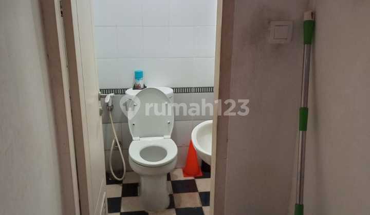 Dijual Rumah 2 Lantai semi furnish di Cluster Alicante Gading Serpong 2