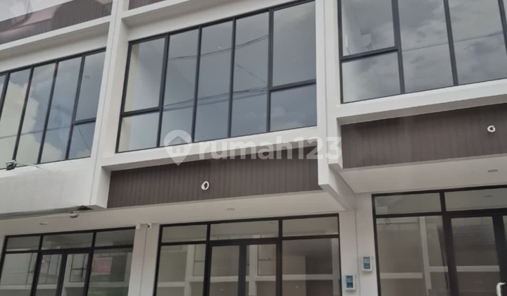 Ruko Sorrento 2 Lantai Strategis di Gading Serpong Ruko Sorrento 2 Lantai Strategis di Gading Serpong