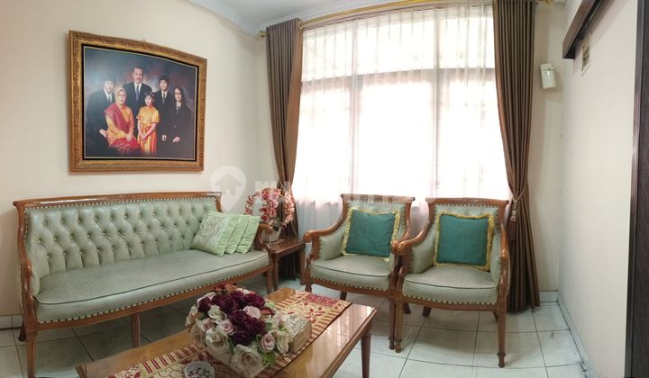 For sale 2-story house ready to occupy In Banjar Wijaya, Cipondoh