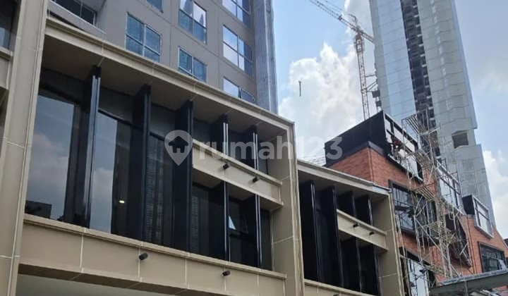 Disewa Ruko Elevee Promenade Strategis di Alam Sutera