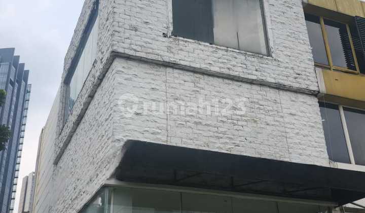 Dijual Ruko Boulevard 3 Lantai Strategis di Alam Sutera Dijual Ruko Boulevard 3 Lantai Strategis di Alam Sutera