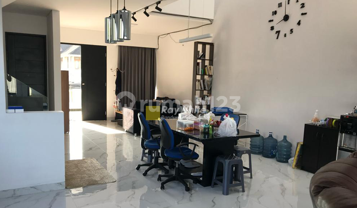 Modern Minimalist House Peak Position Cipaku Beautiful 2