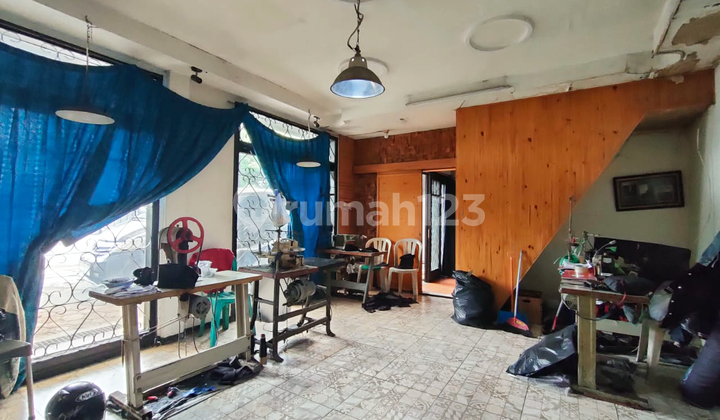 Rumah Dan Ruang Usaha di Cibereum Kota Cimahi