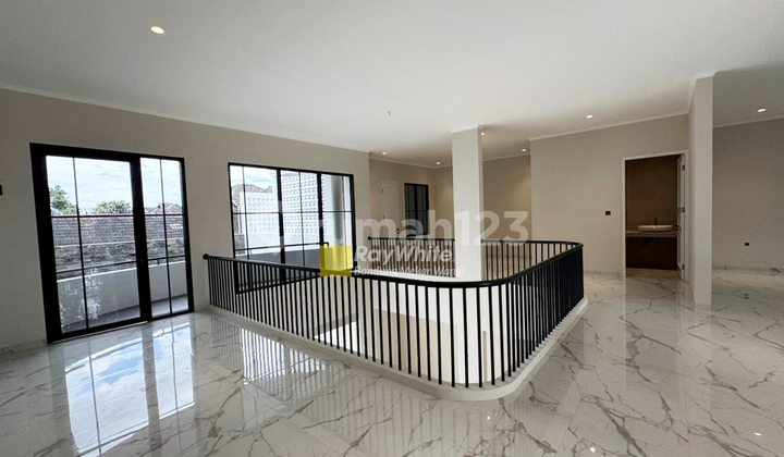 Rumah Modern Minimalis Kondisi Baru Pasirluyu (Bt)